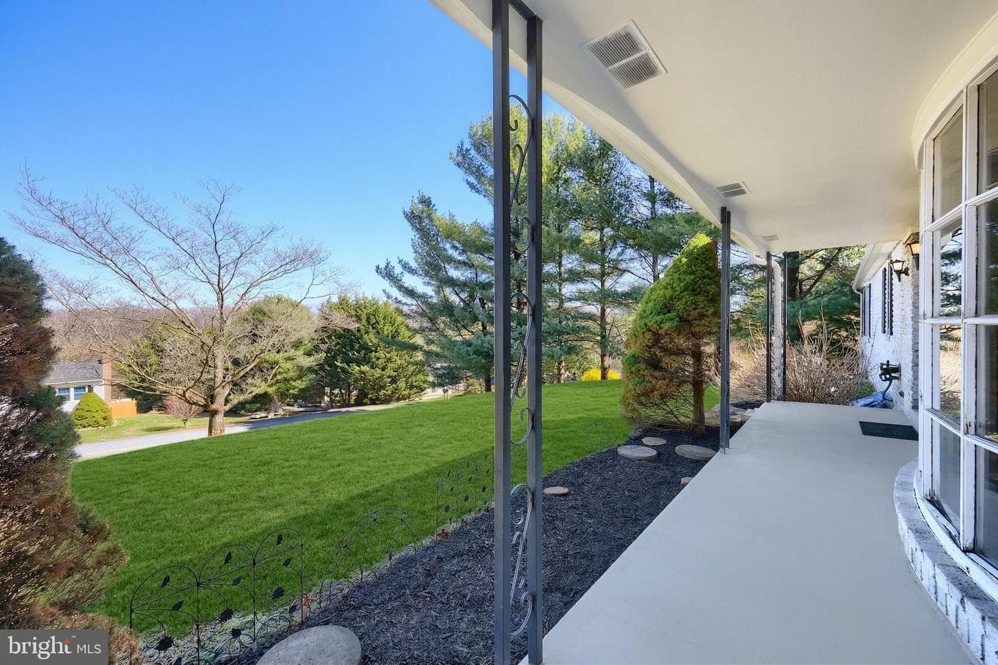 2501 Sunset Circle photo 10