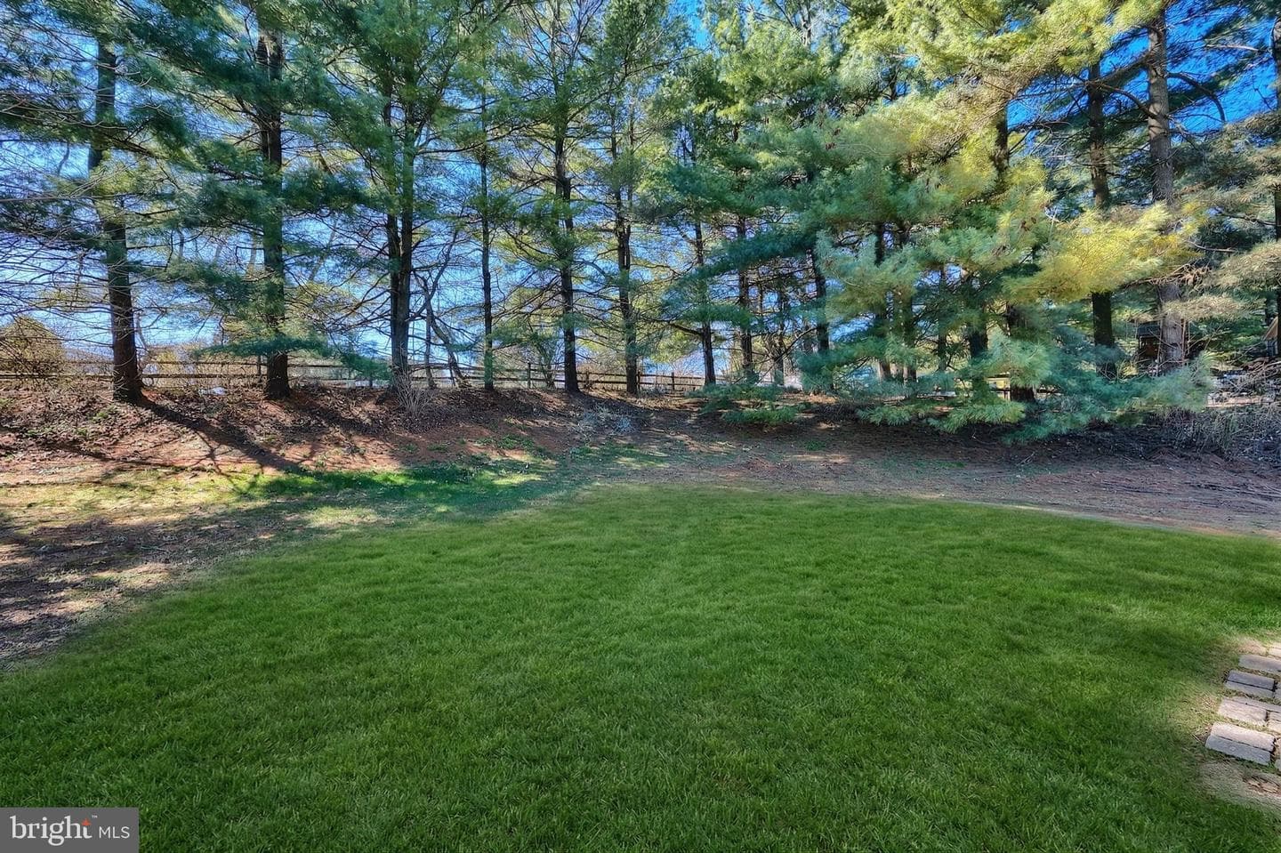 2501 Sunset Circle photo 12