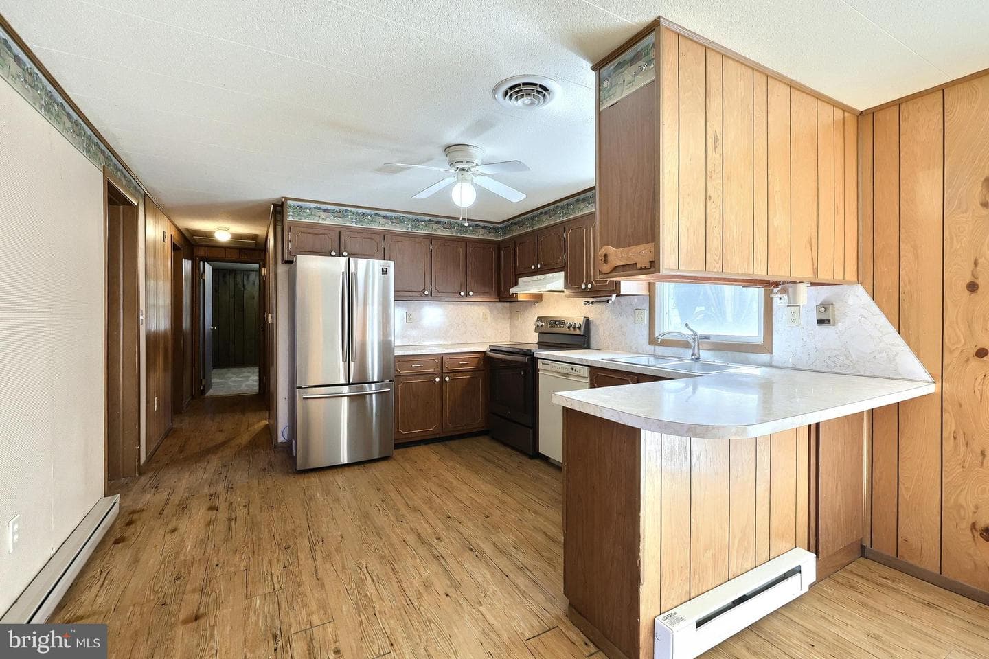 2501 Sunset Circle photo 22