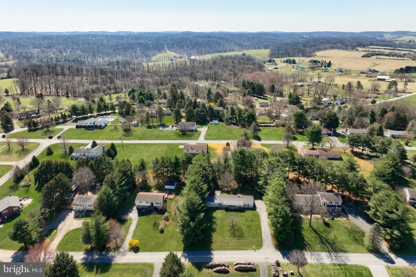 2501 Sunset Circle photo 4