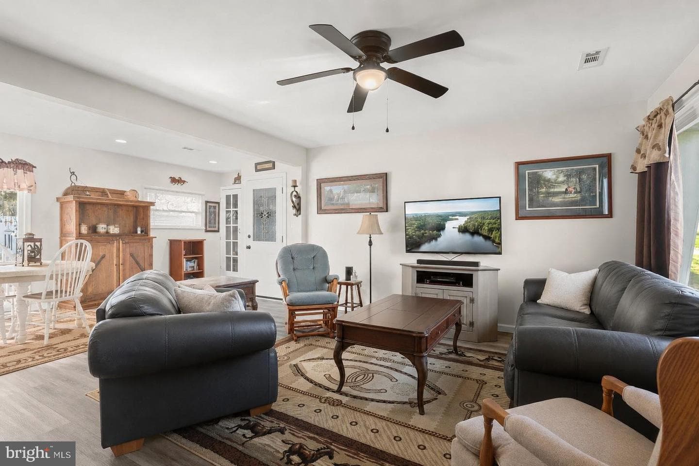 1416 Continental Road photo 8