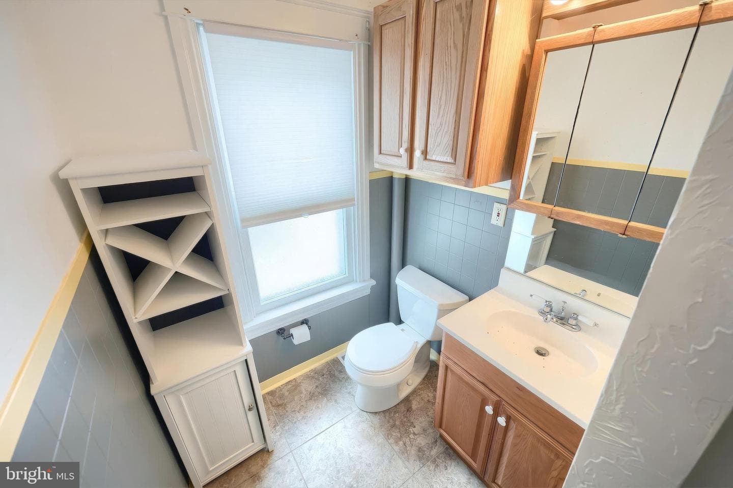 583 Mcallister Street photo 17