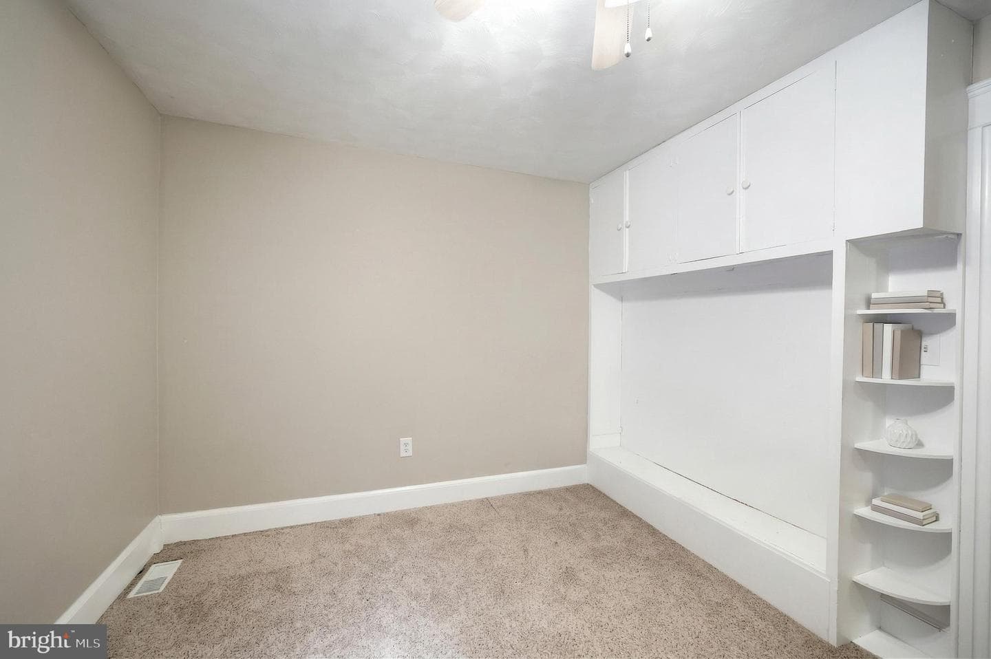 583 Mcallister Street photo 19