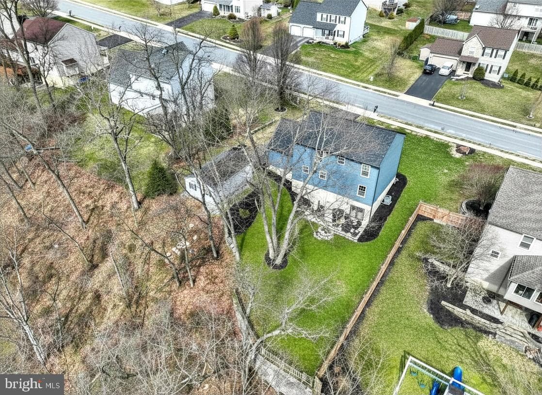 140 Burberry Lane photo 11