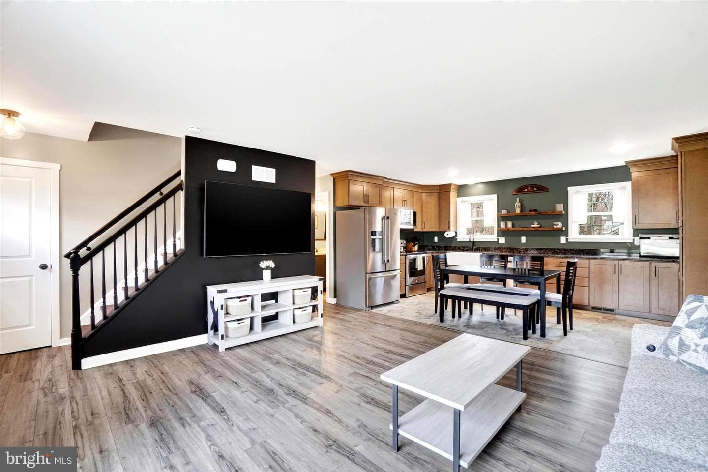 140 Burberry Lane photo 15