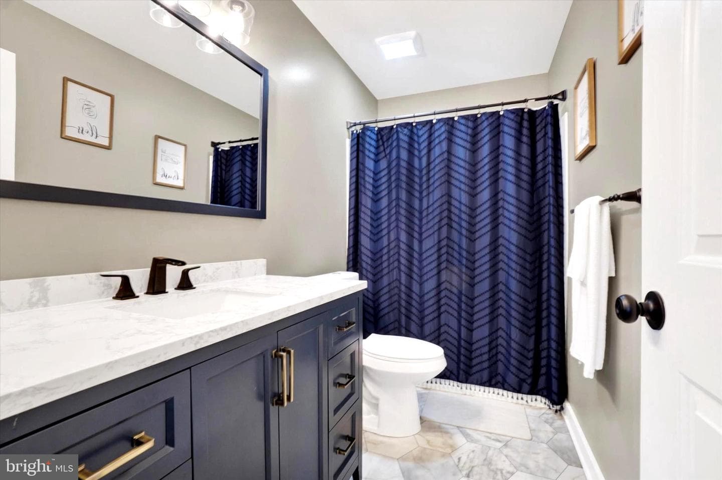 140 Burberry Lane photo 21