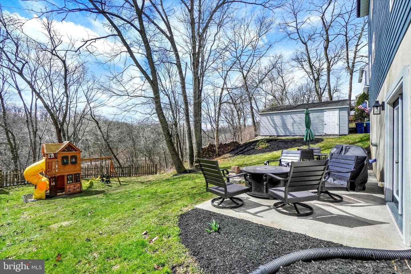 140 Burberry Lane photo 7