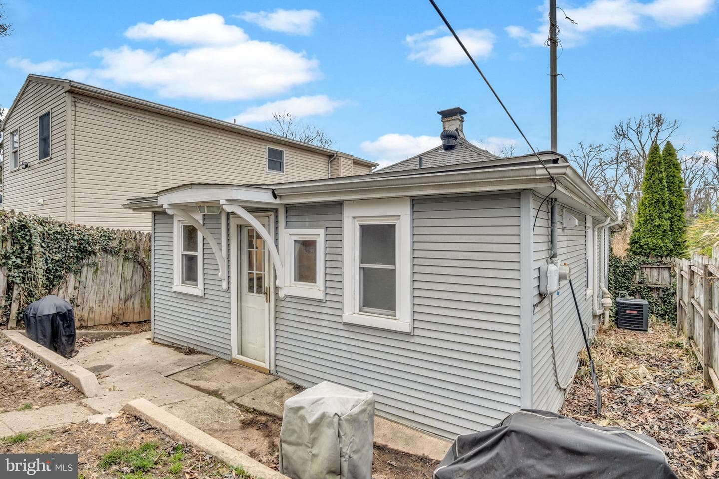 1305 S Albemarle Street photo 27