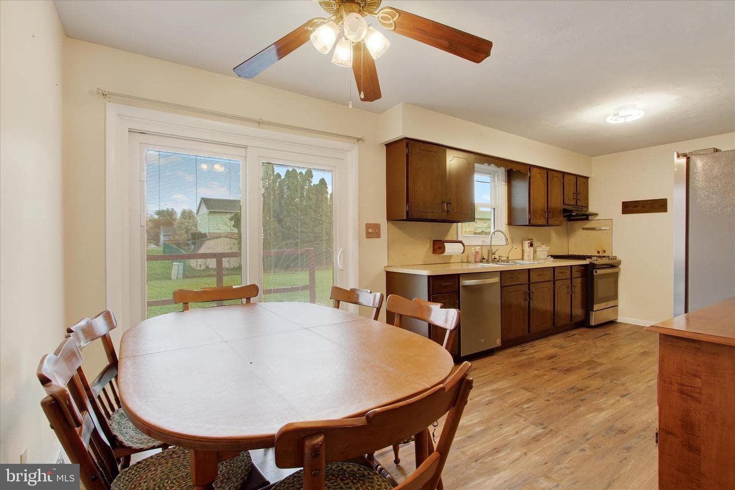 233 Lena Drive photo 14