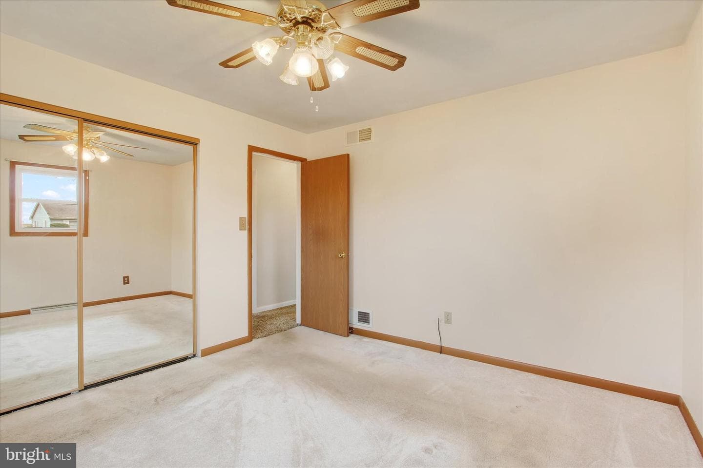 233 Lena Drive photo 23