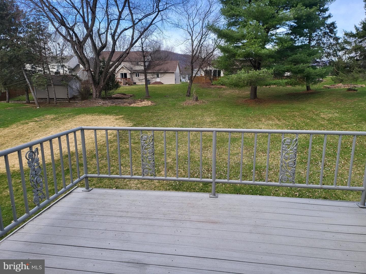 707 Wyndamere Road photo 4