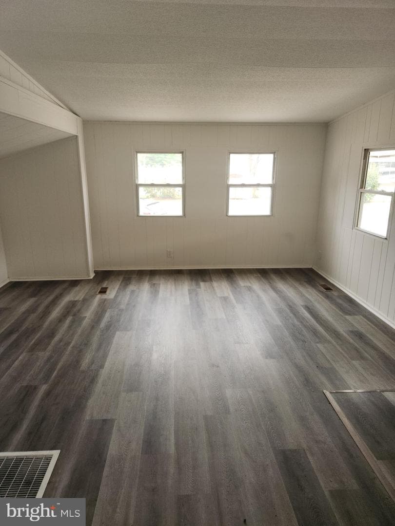 525 Pine Drive photo 6