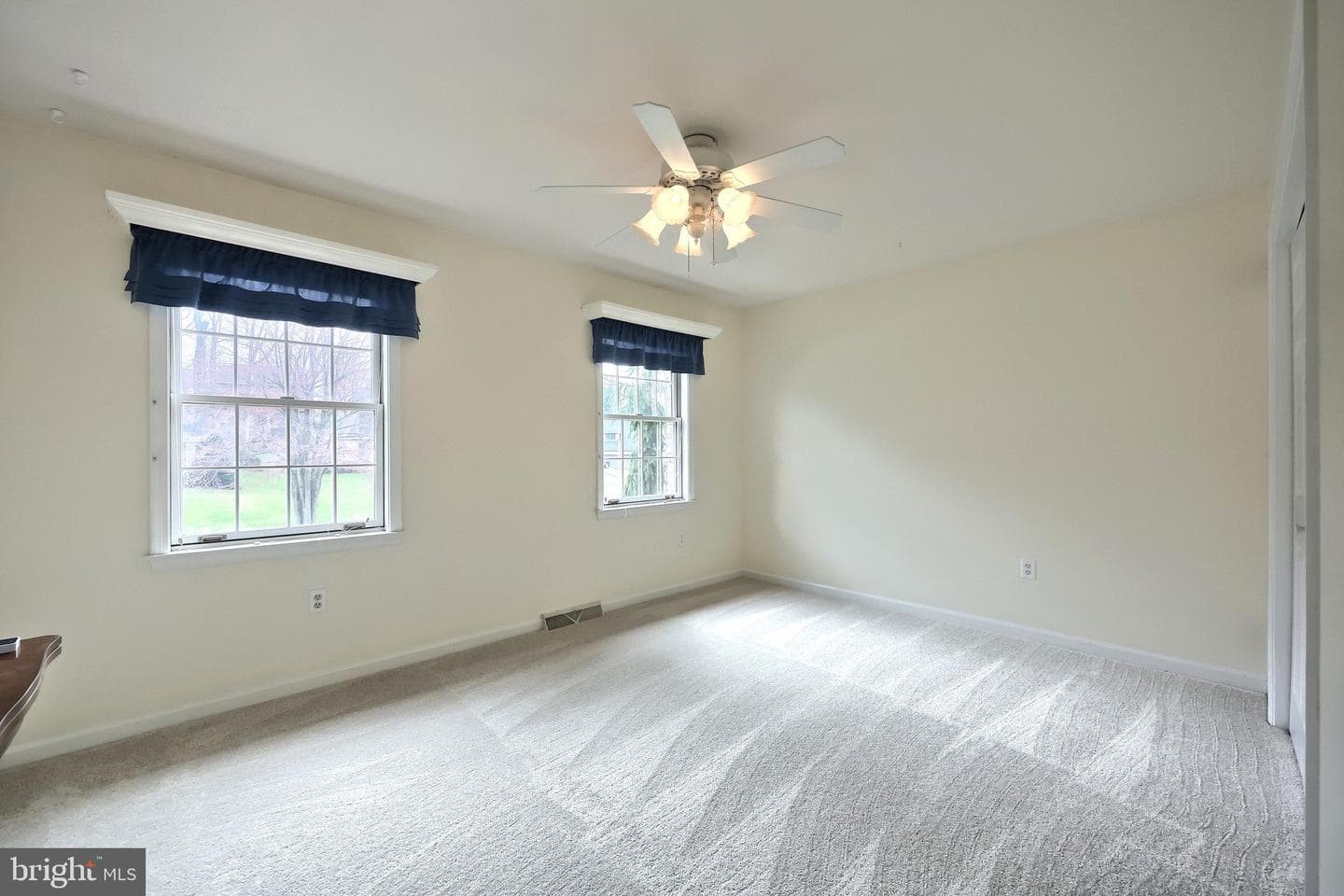 2337 Wedgewood Way photo 36