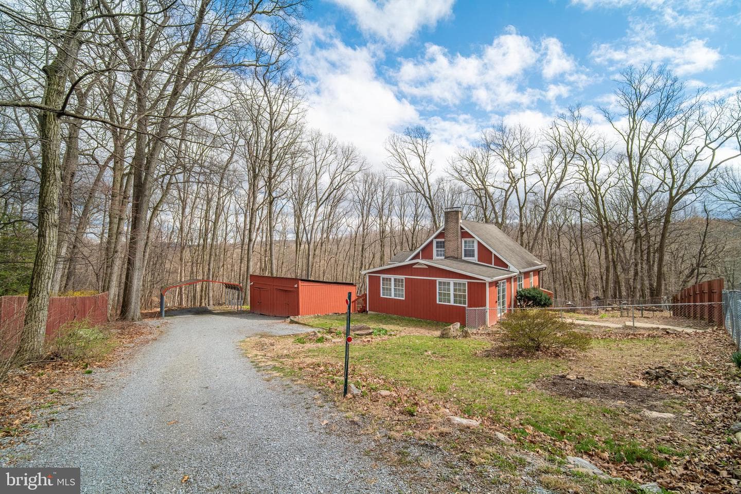 95 Massa Drive photo 2