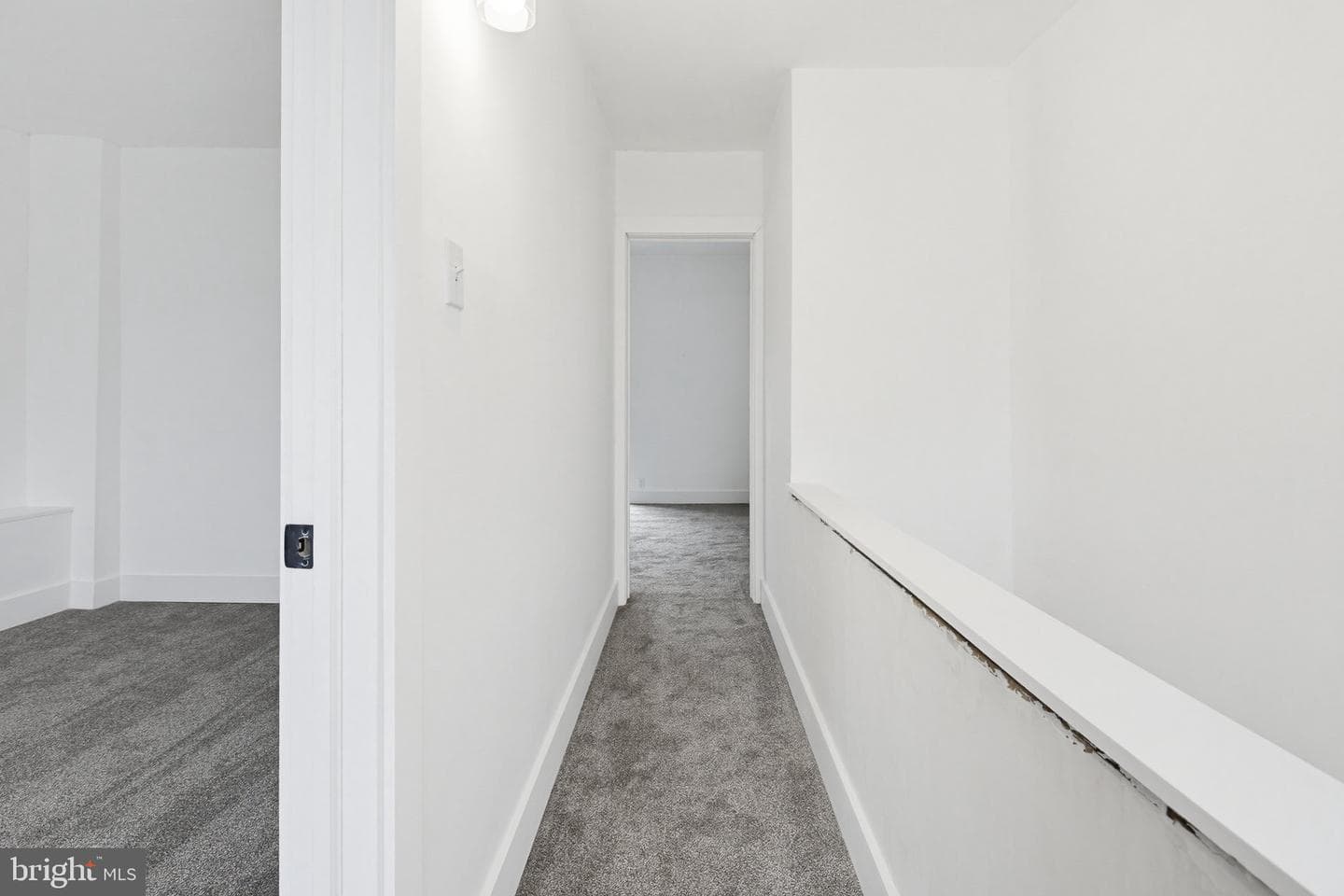 818 W King Street photo 34