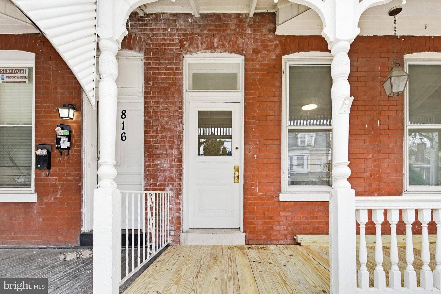 818 W King Street photo 6