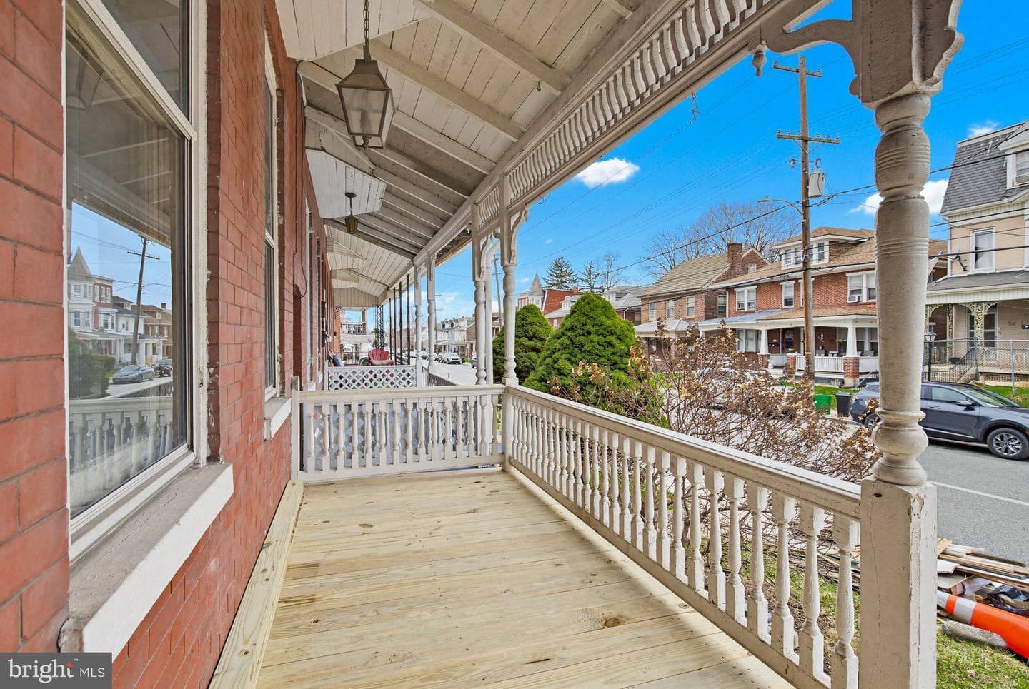 818 W King Street photo 8