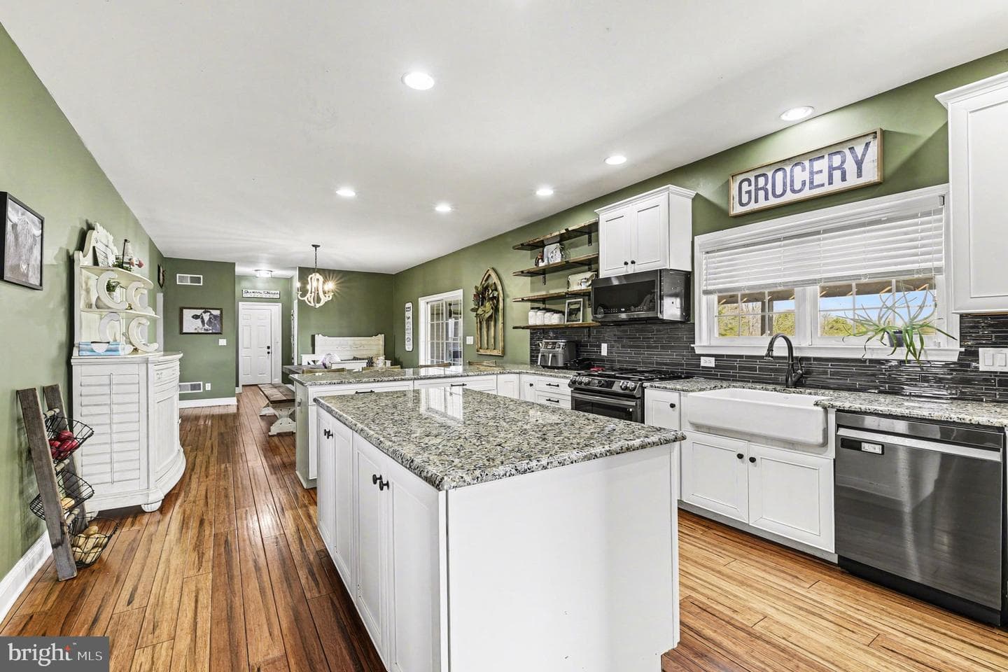 4460 Shangri La Road photo 13