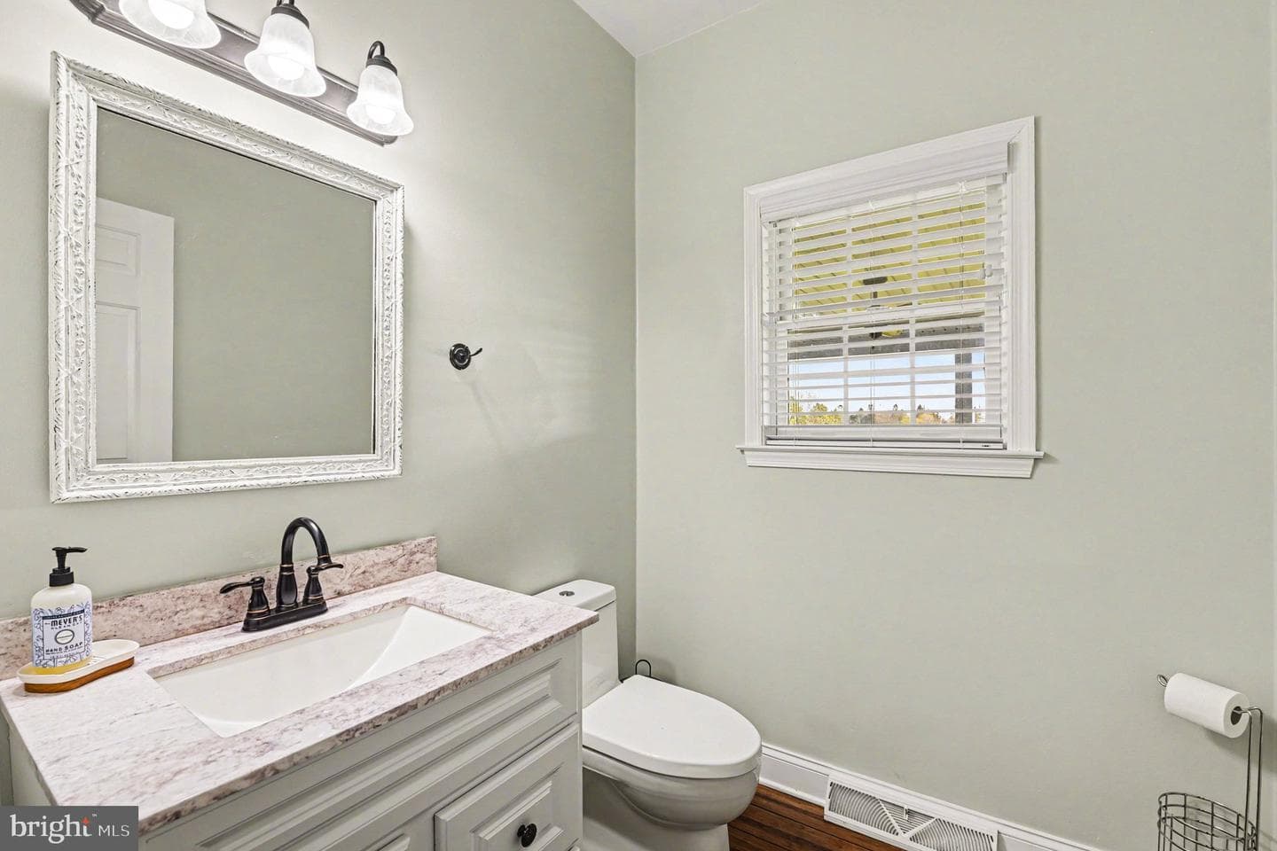 4460 Shangri La Road photo 21