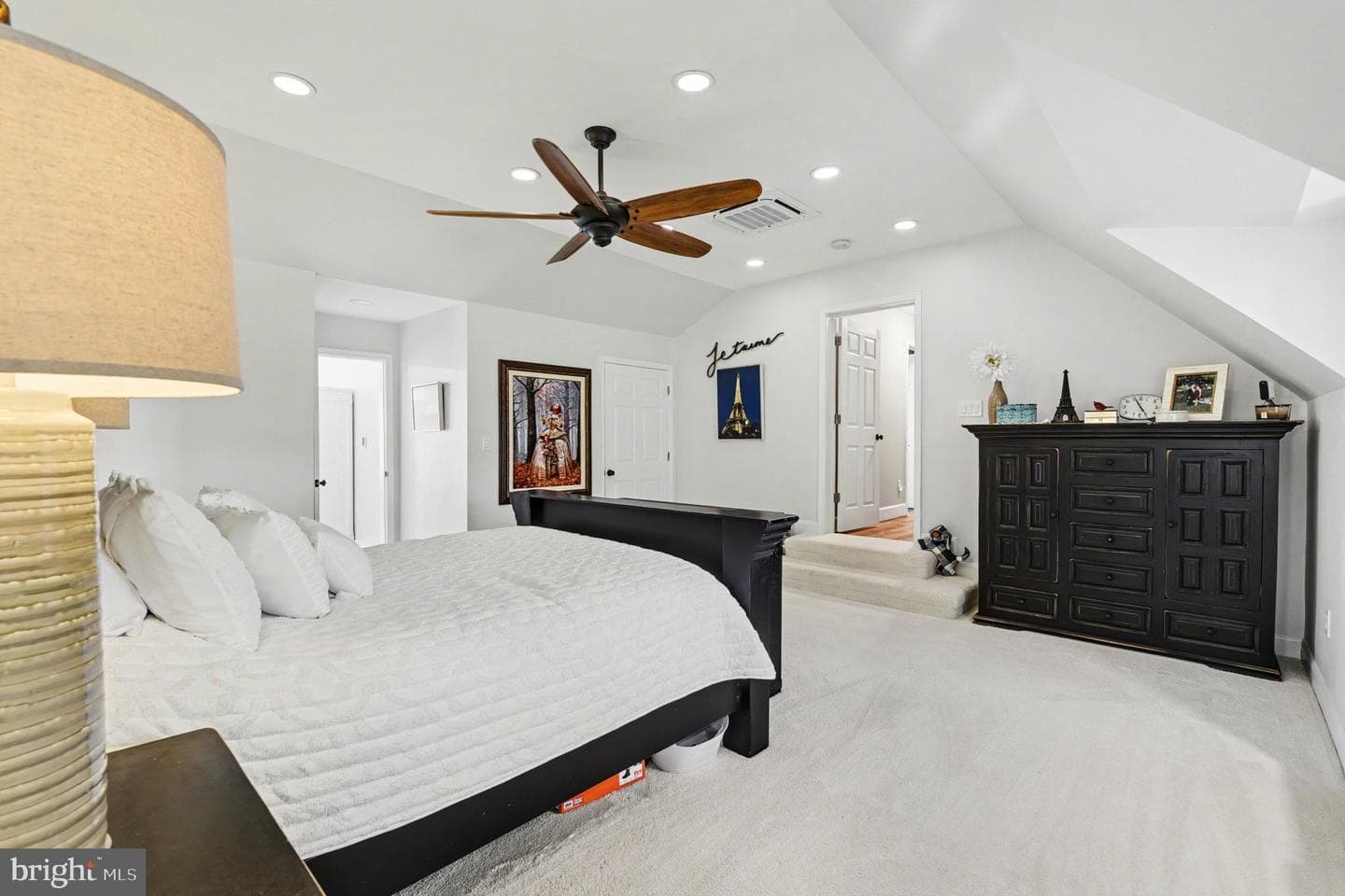 4460 Shangri La Road photo 26