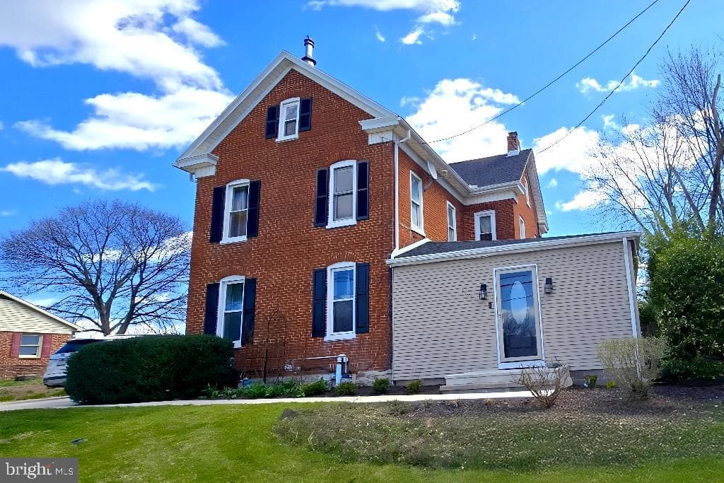 1122 Hanover Road photo 3