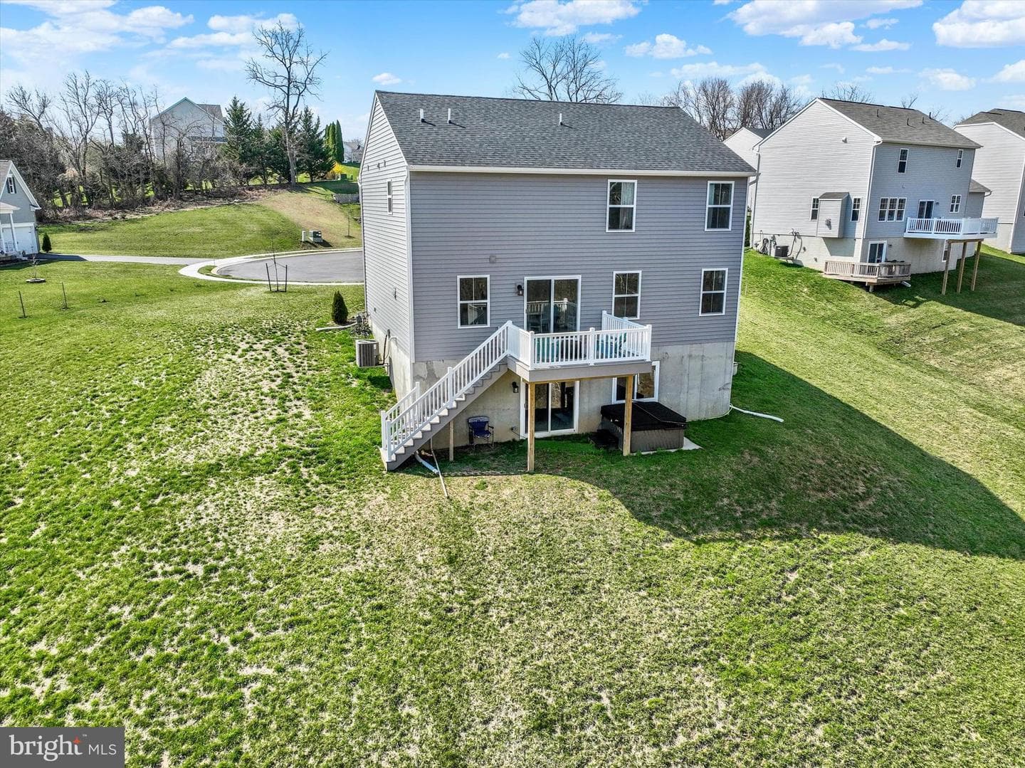 18016 Dave Anne Circle photo 25