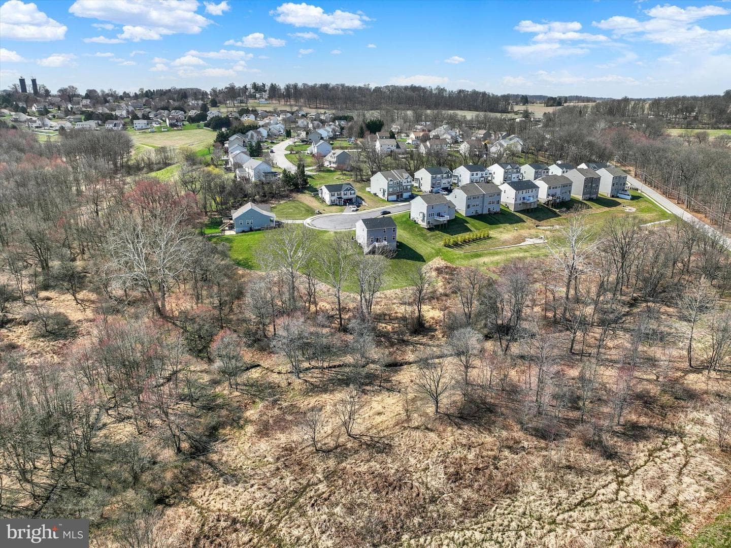 18016 Dave Anne Circle photo 28