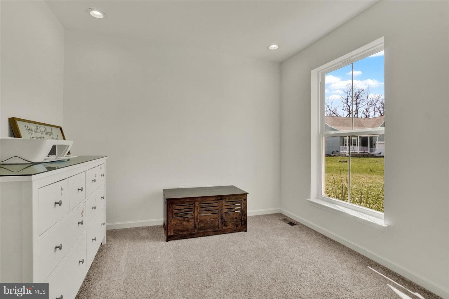 18016 Dave Anne Circle photo 8