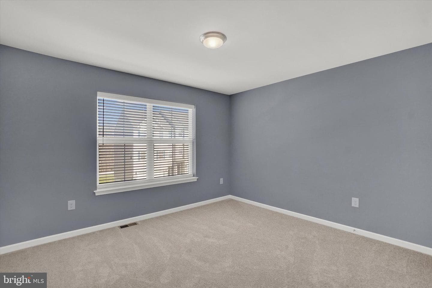 17995 Dave Anne Circle photo 13