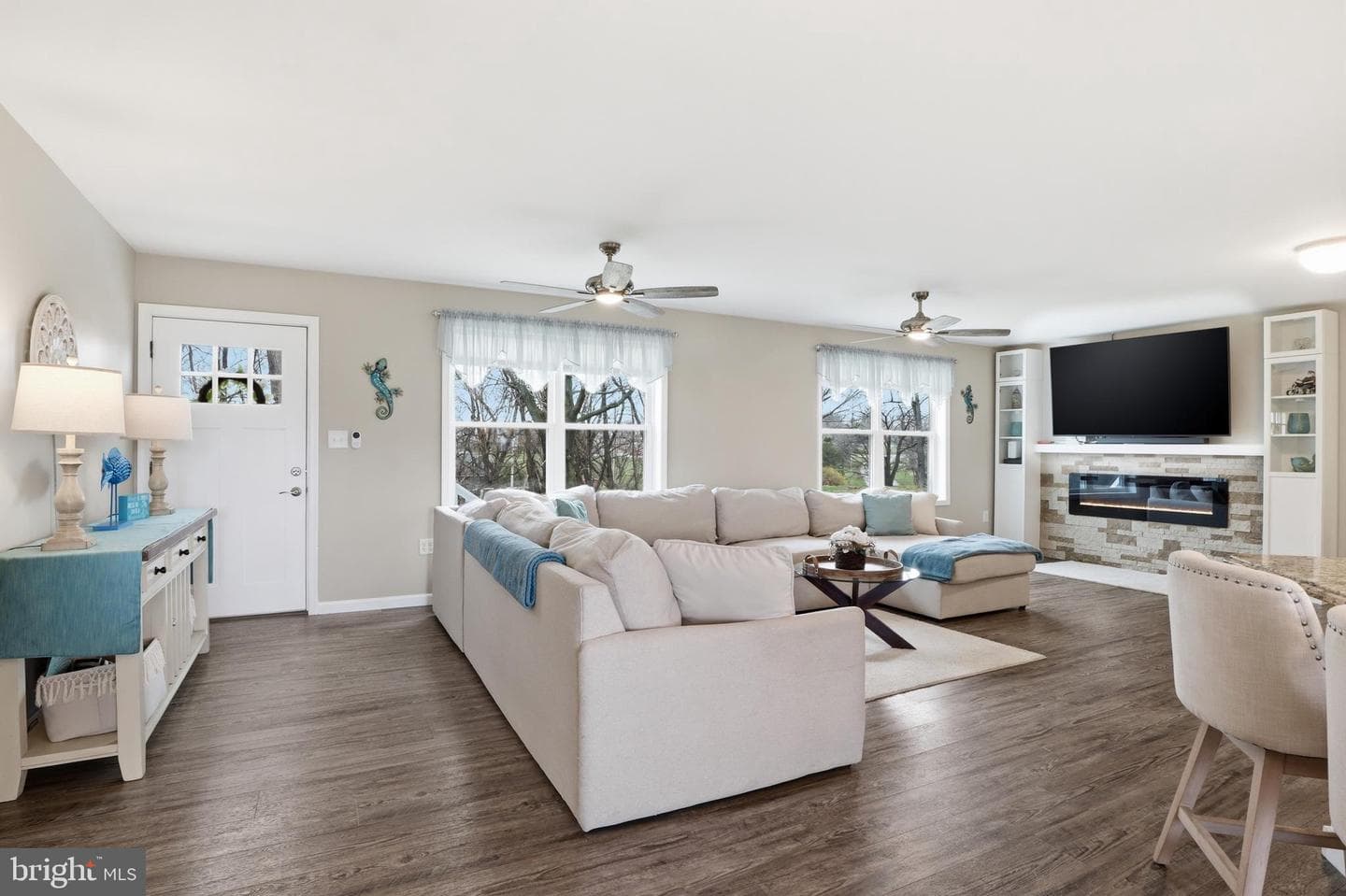 1025 White Oak Road photo 7