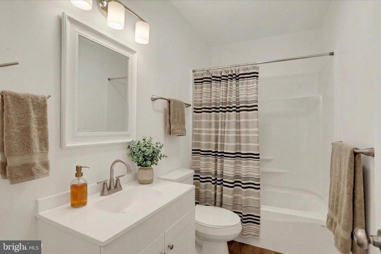 116 Lafayette Street photo 20