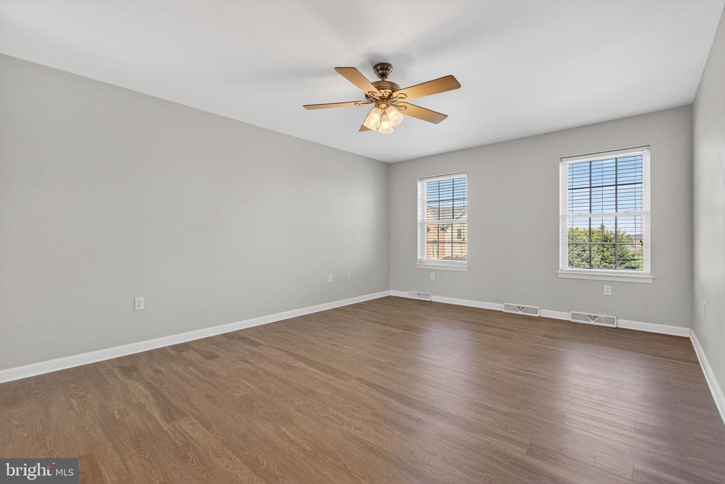 212 Sunset Circle photo 23
