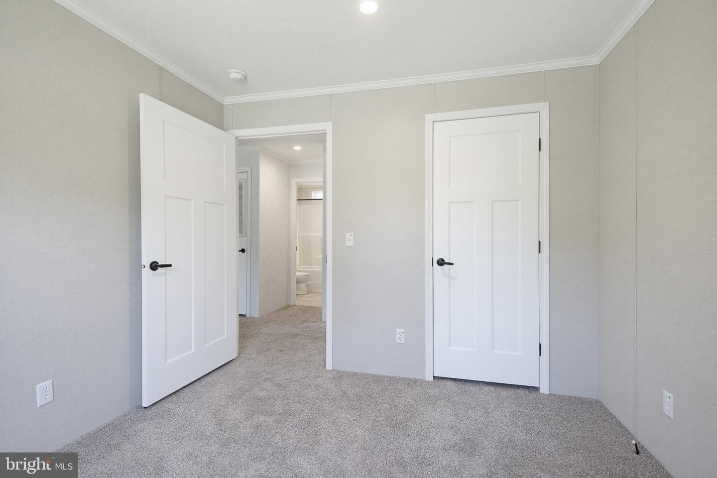 100 Fawn Circle Drive photo 30