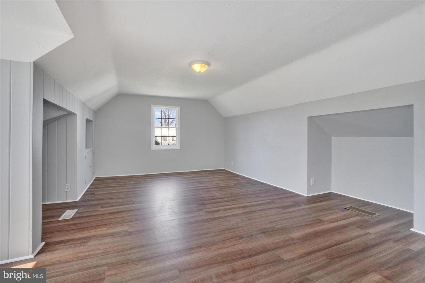 1423 Filbert Street photo 18