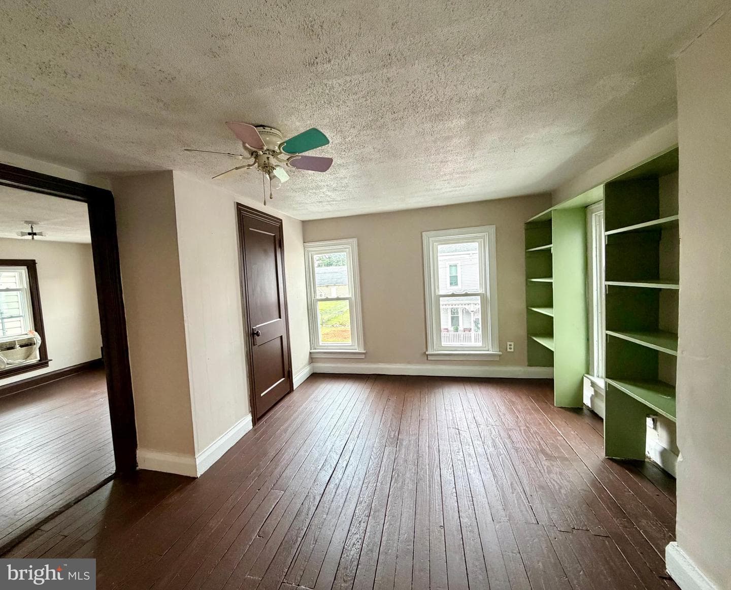 246 Locust Street photo 27