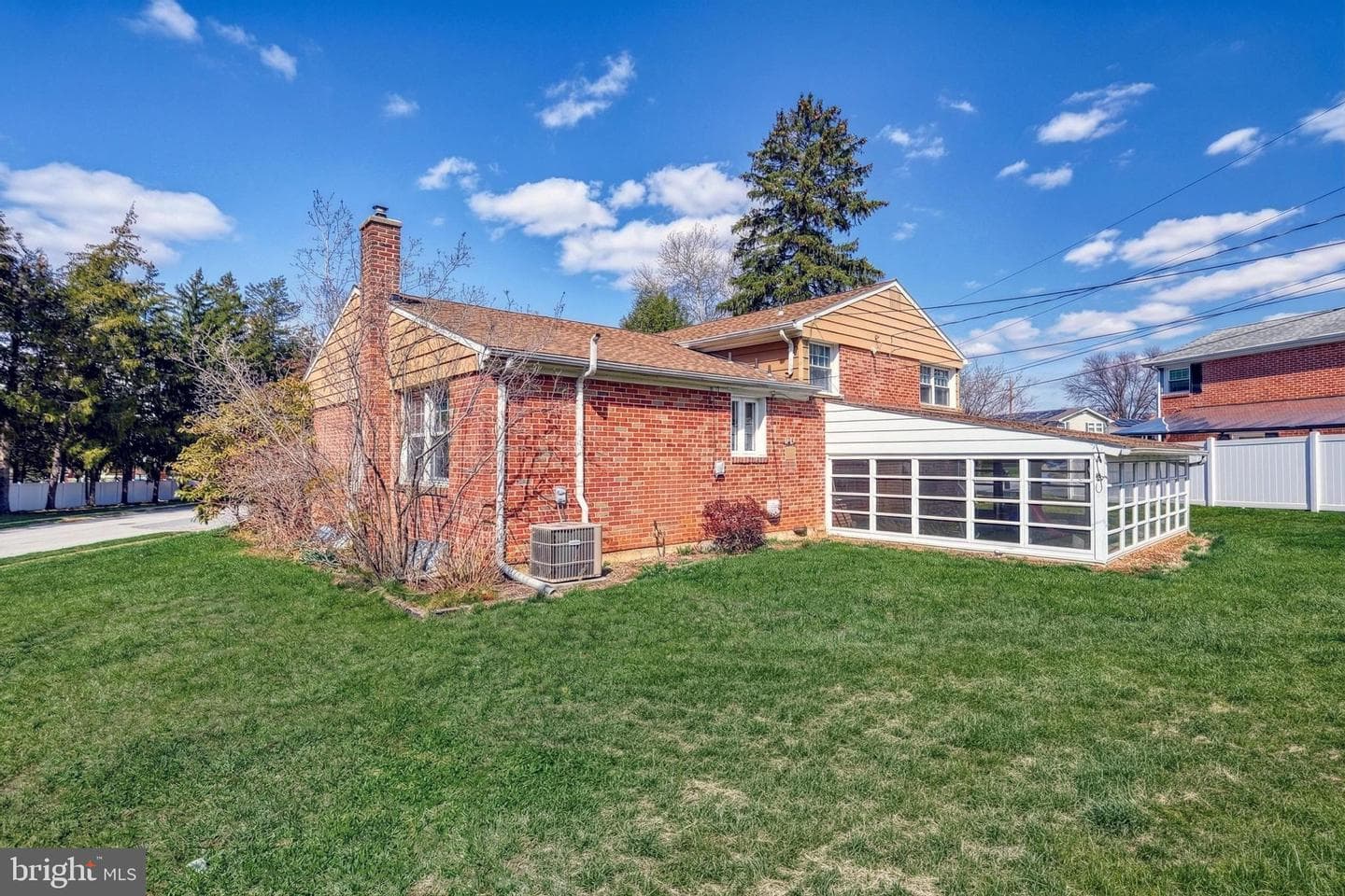 2420 Auburn Road photo 31