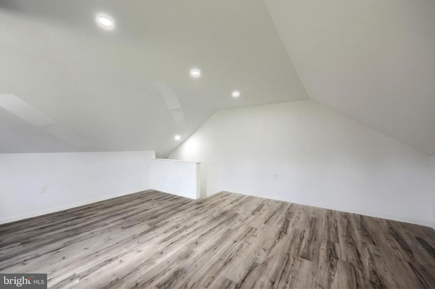 3119 Brookside Avenue photo 20
