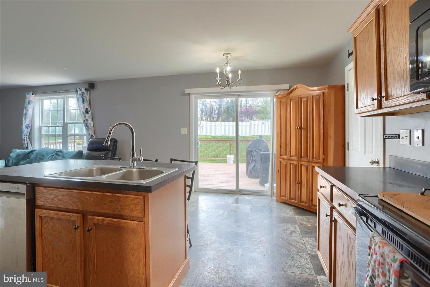 70 Shalimar Drive photo 16