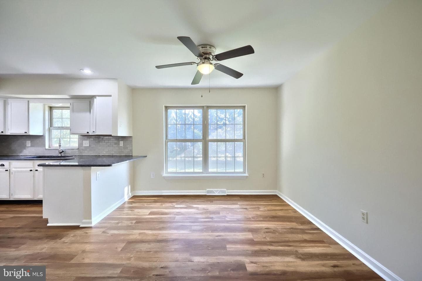 152 Crown Pointe Drive photo 6