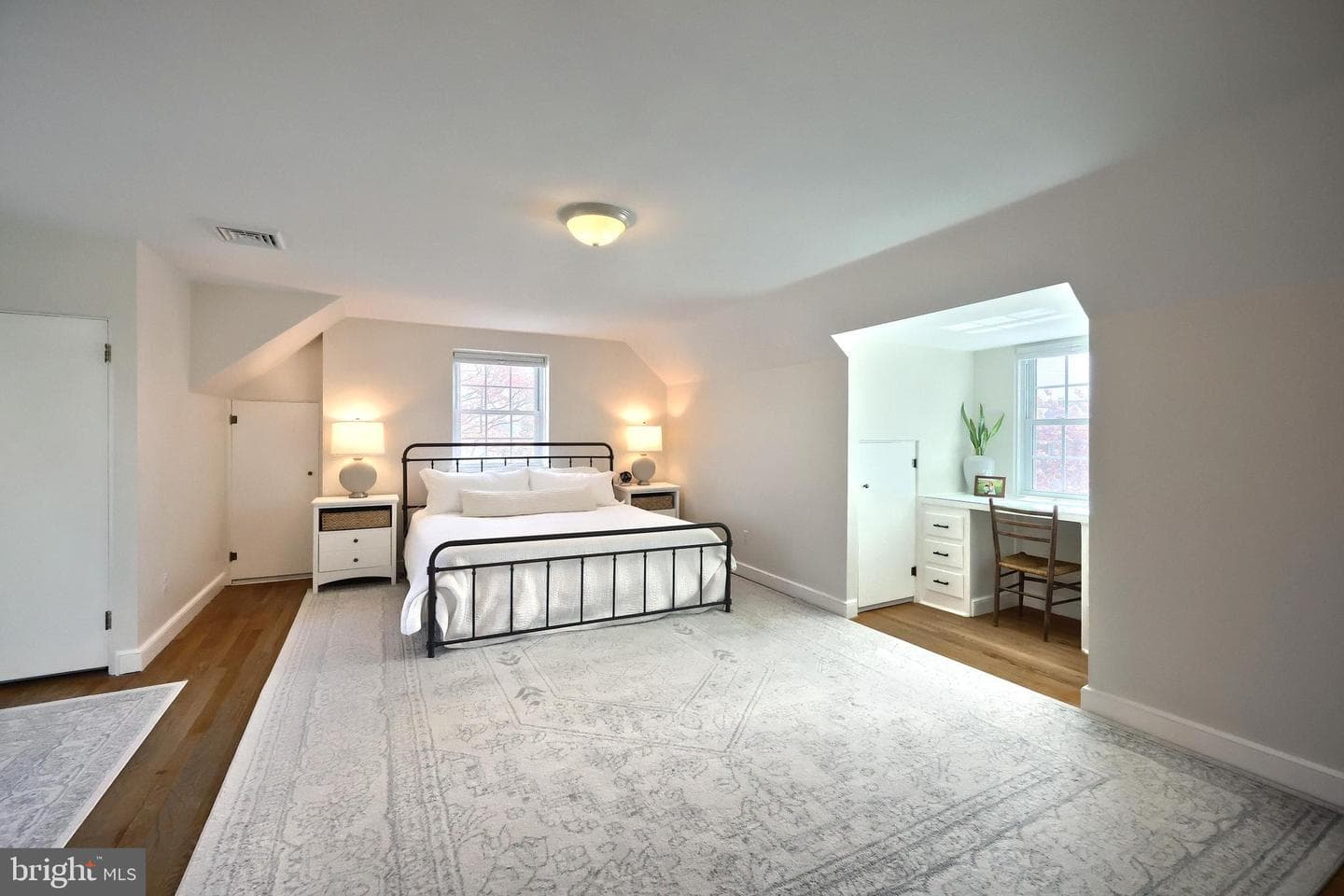 326 Allegheny Avenue photo 33