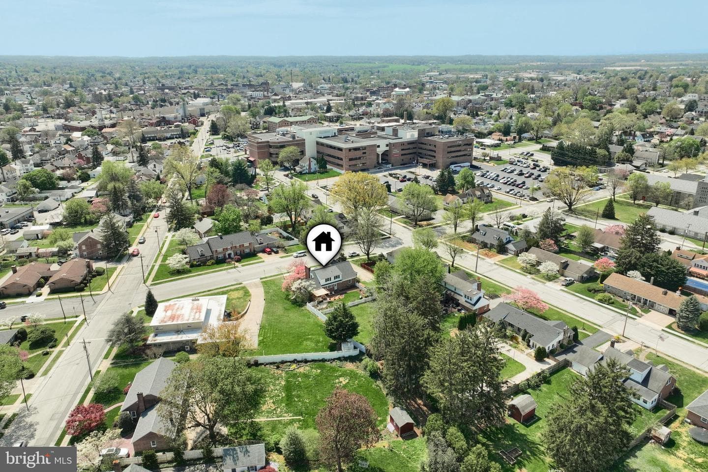 326 Allegheny Avenue photo 52