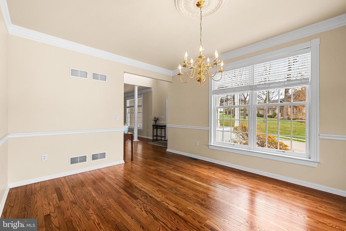 1115 Glen View Drive photo 12