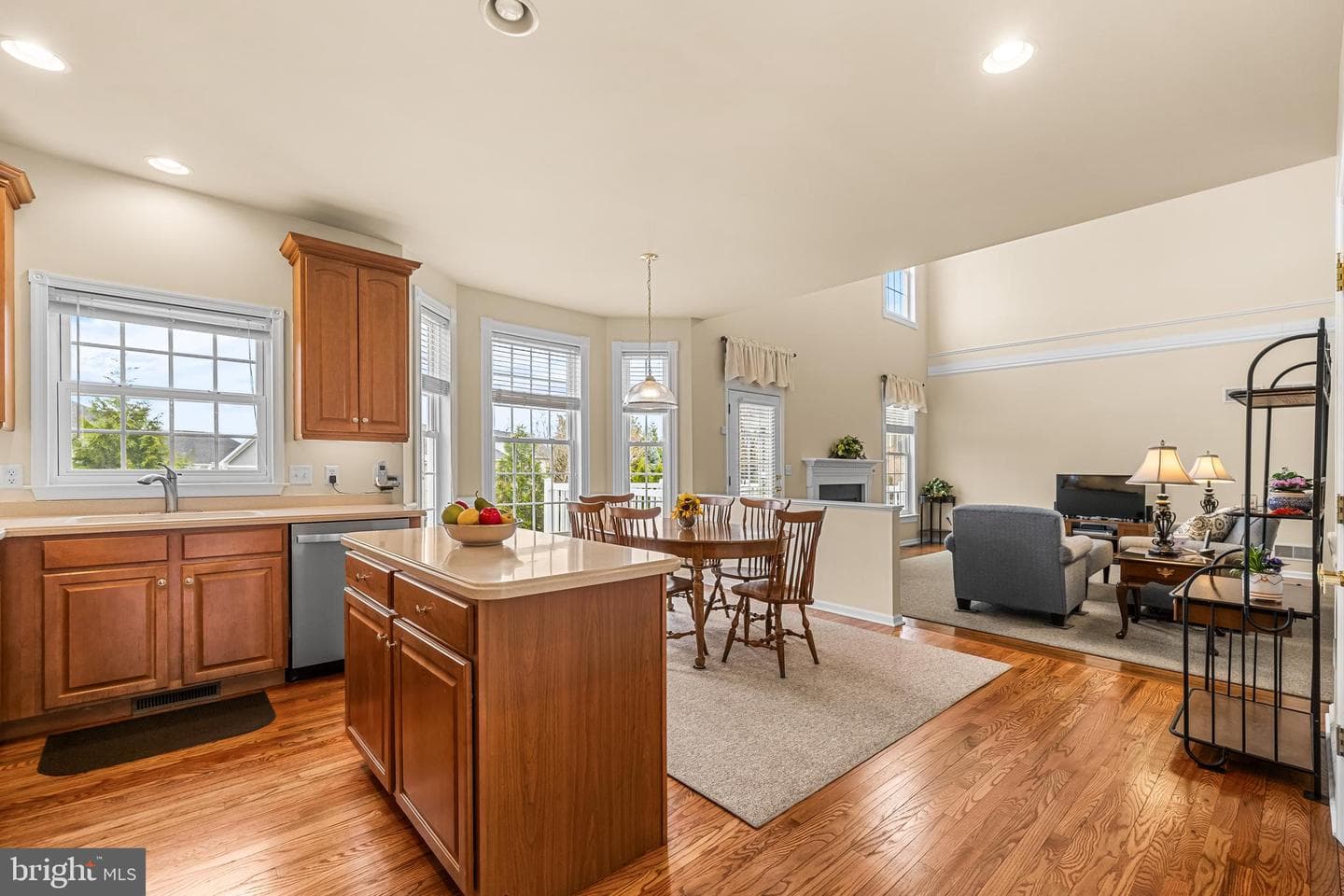 1115 Glen View Drive photo 14