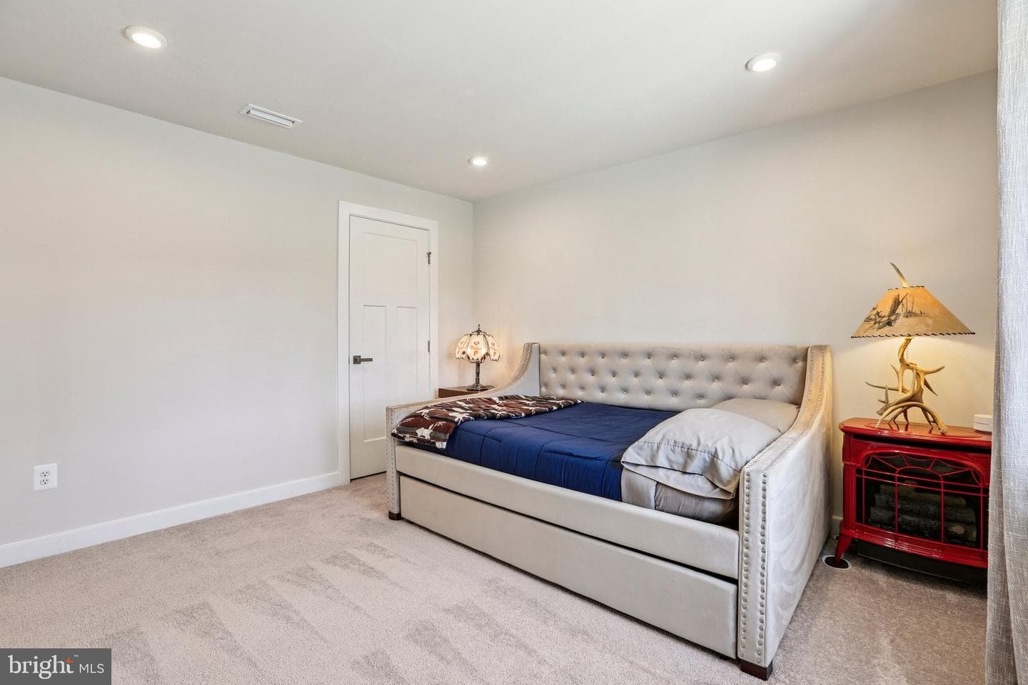 70 Lady Harrington Drive photo 38
