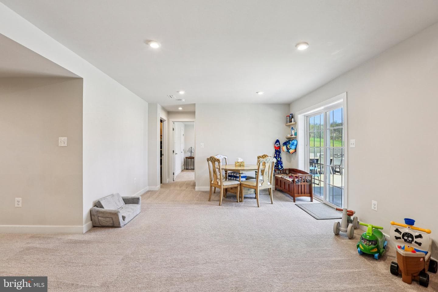 70 Lady Harrington Drive photo 43