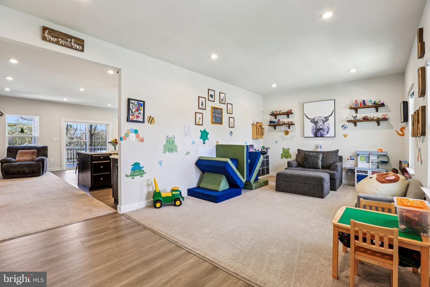 70 Lady Harrington Drive photo 6