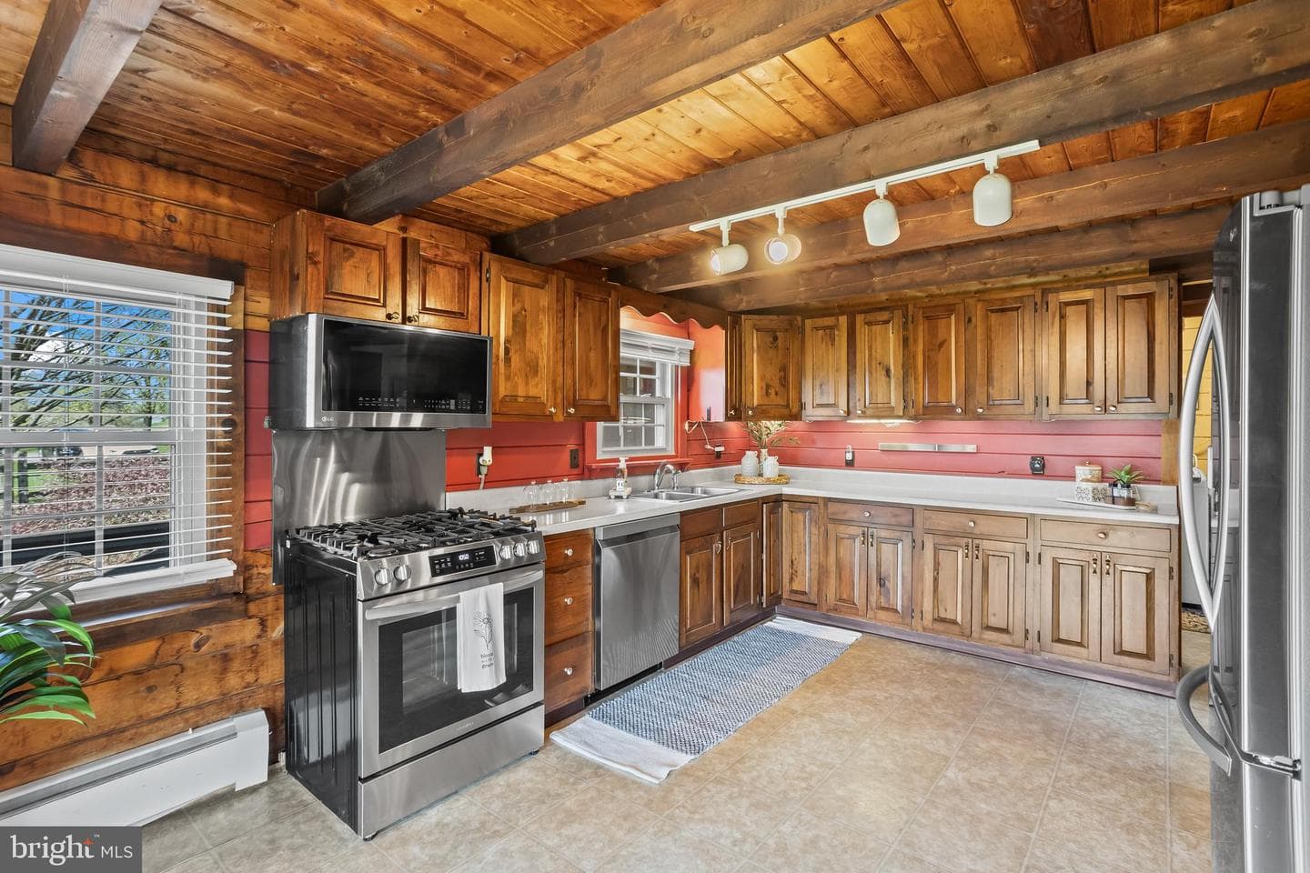 1570 Woodberry Road photo 15