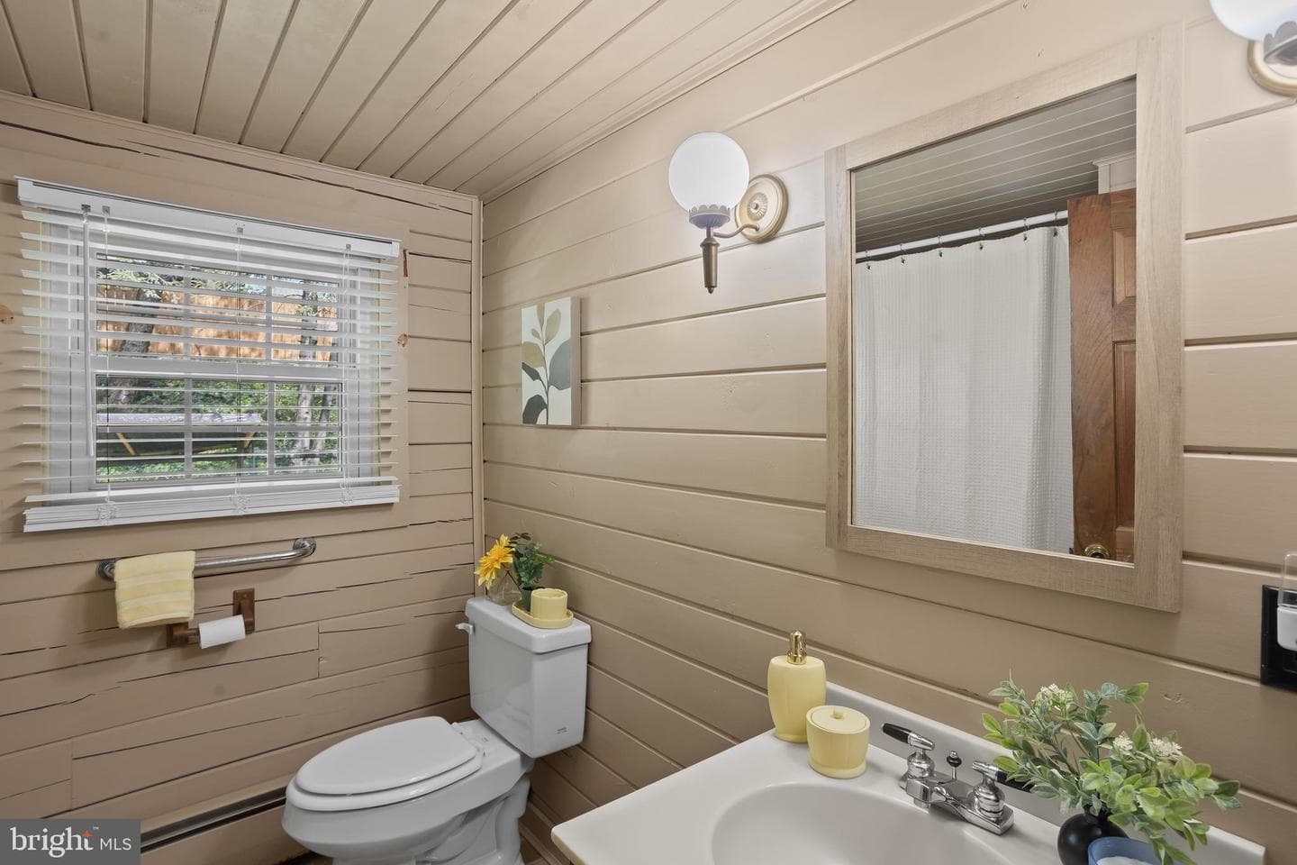 1570 Woodberry Road photo 20
