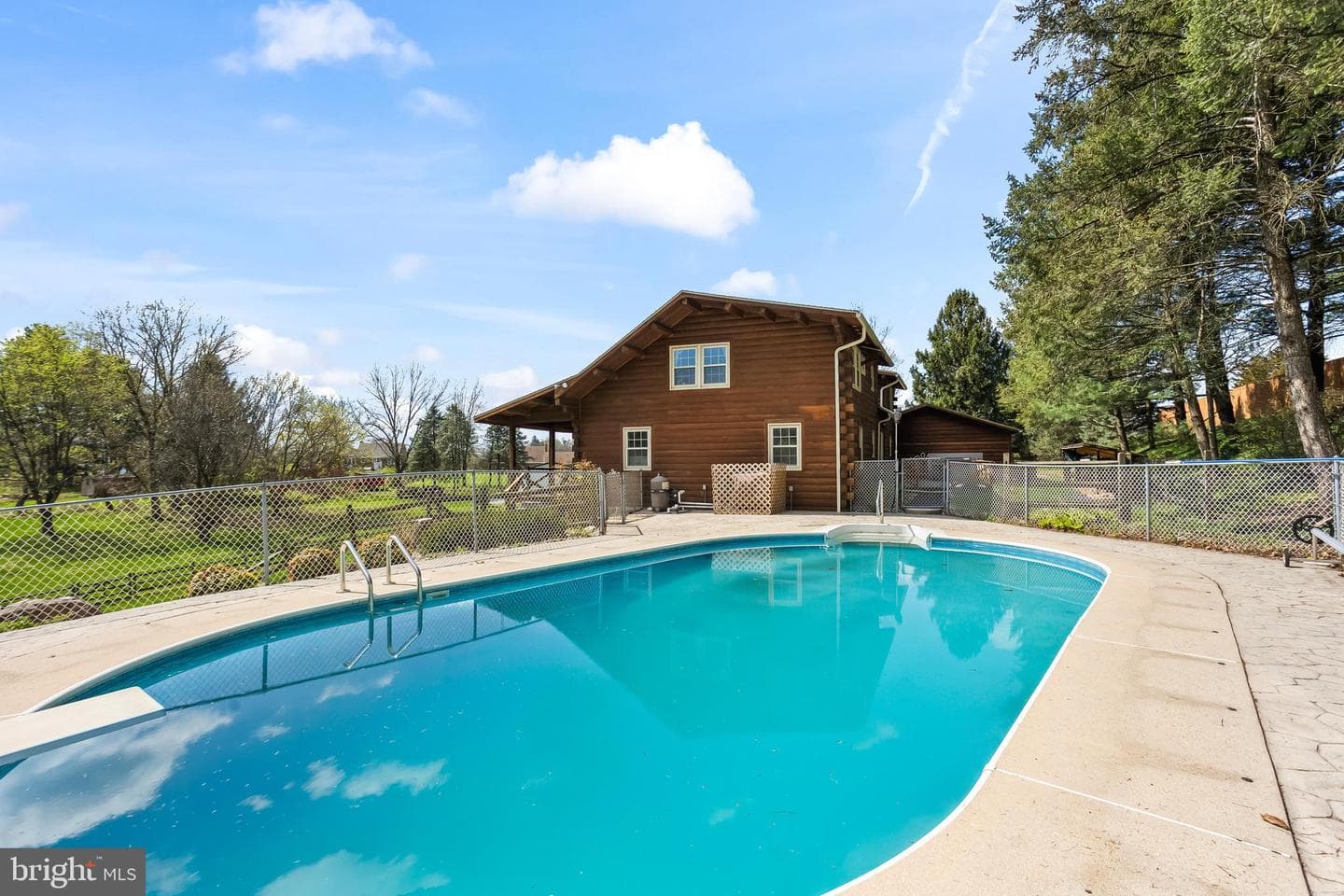 1570 Woodberry Road photo 38