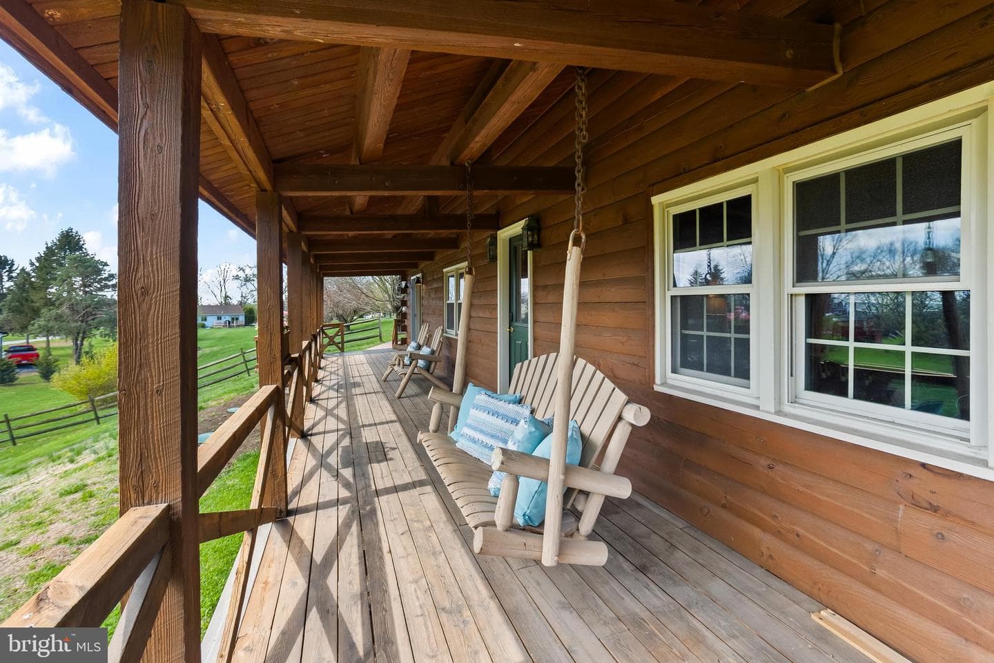 1570 Woodberry Road photo 6